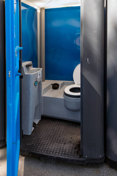 Best Portable restroom trailer rental  in Nazareth College, NY